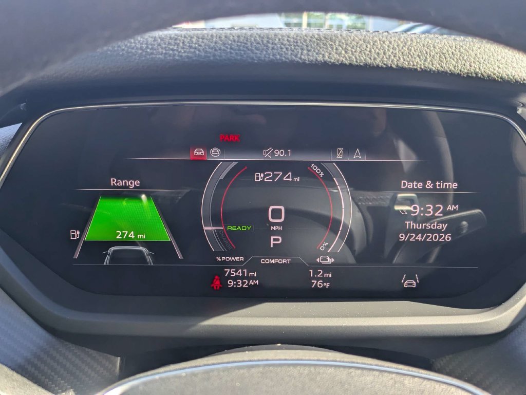 Used 2024 Audi e-tron GT Prestige AWD/4WD image 41
