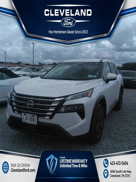 Used 2024 Nissan Rogue SV AWD/4WD image 1