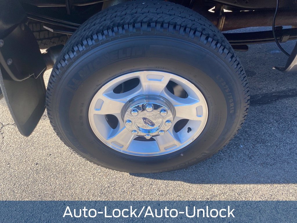 Used 2016 Ford F250 XLT w/ XLT Value Package AWD/4WD image 11