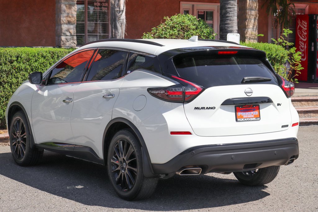 Used 2023 Nissan Murano SV w/ SV Midnight Edition Package image 6