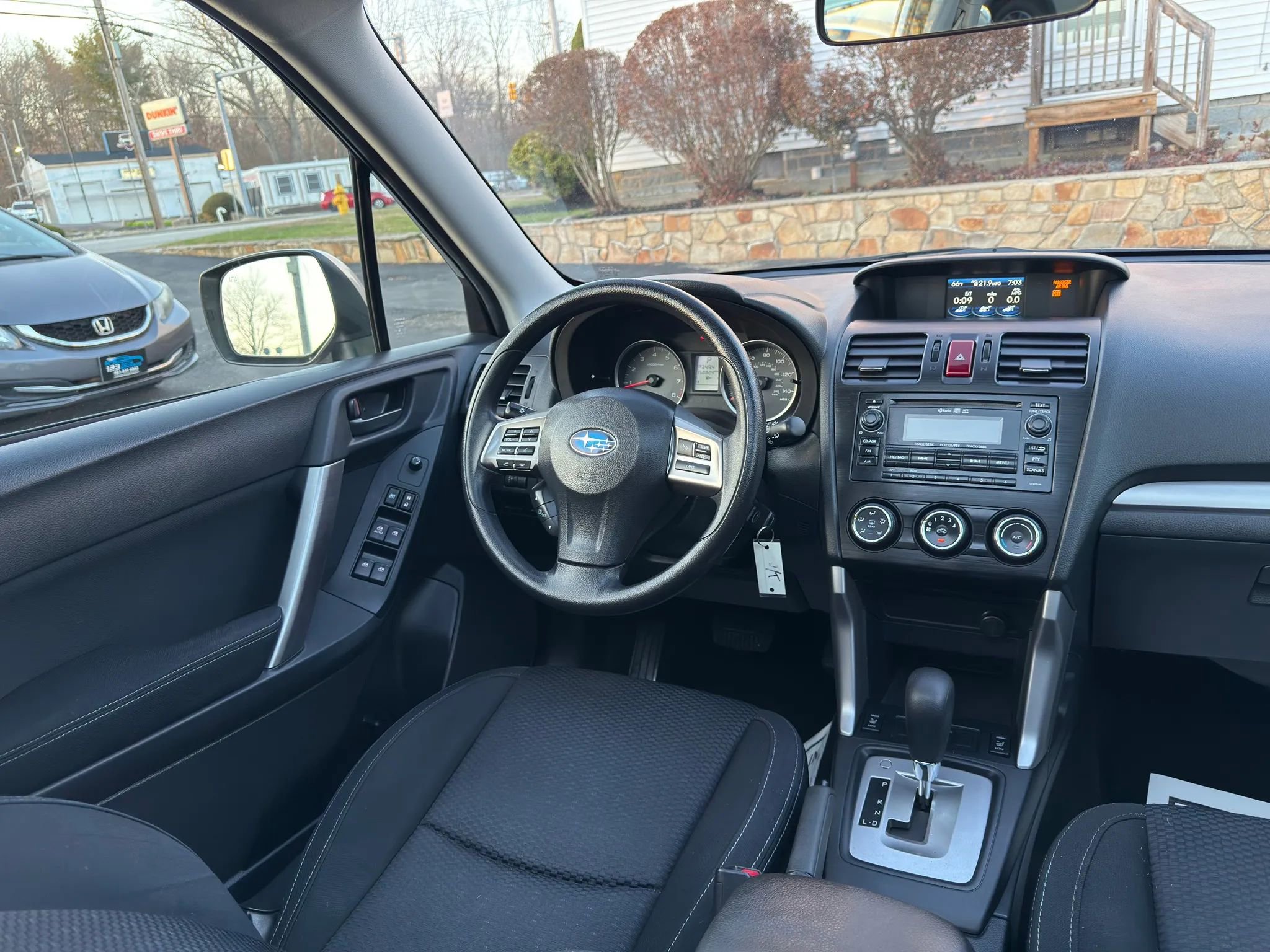 Used 2015 Subaru Forester 2.5i Premium w/ All-Weather Package AWD/4WD image 28