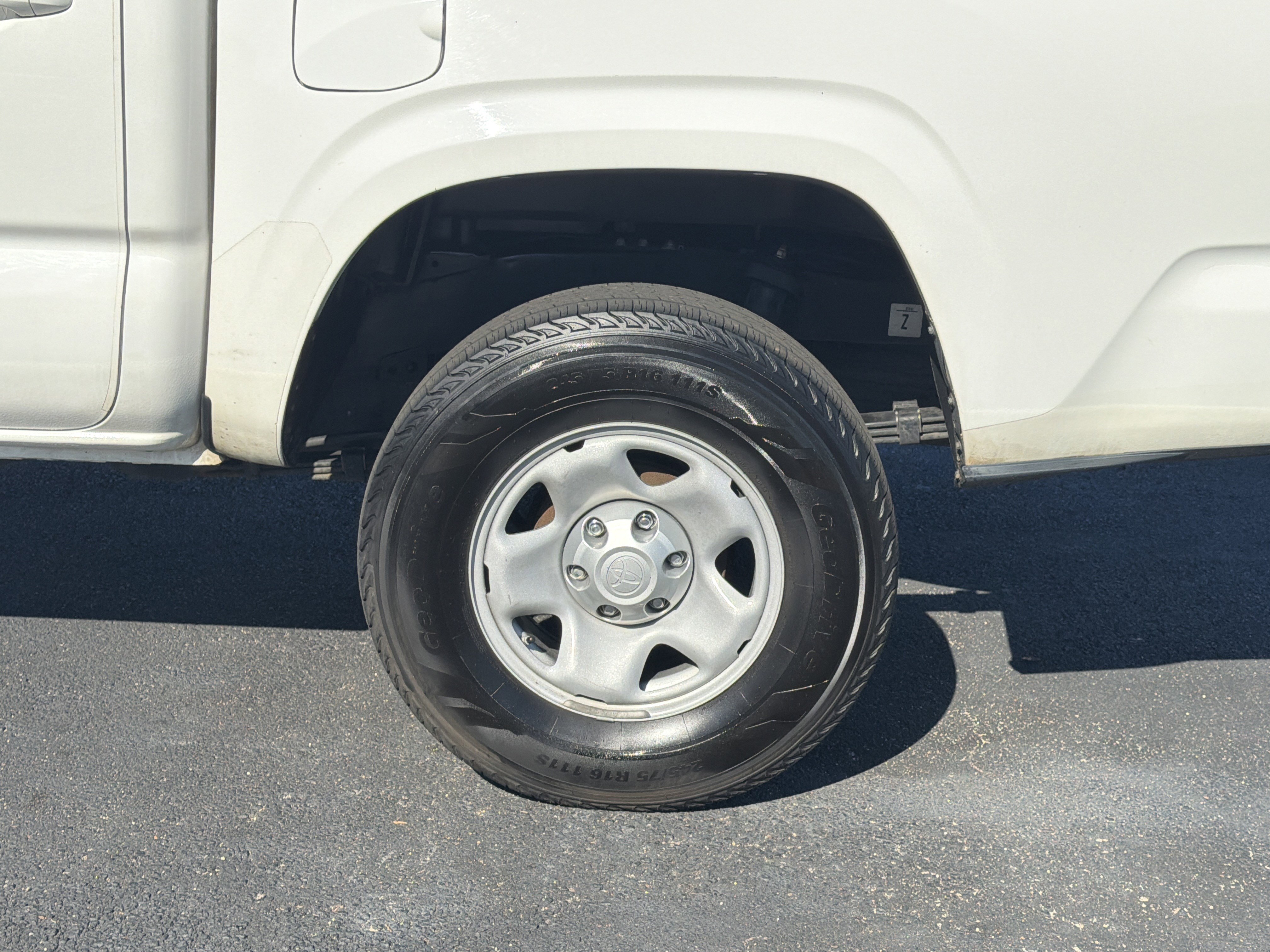 Used 2022 Toyota Tacoma SR5 image 35