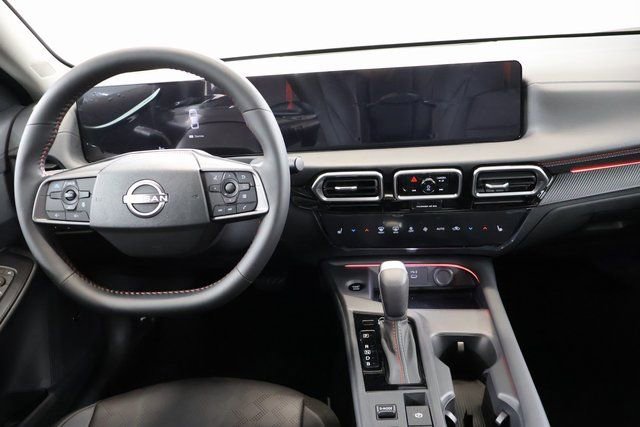 New 2026 Nissan Sentra SR w/ SR Premium Package FWD image 14