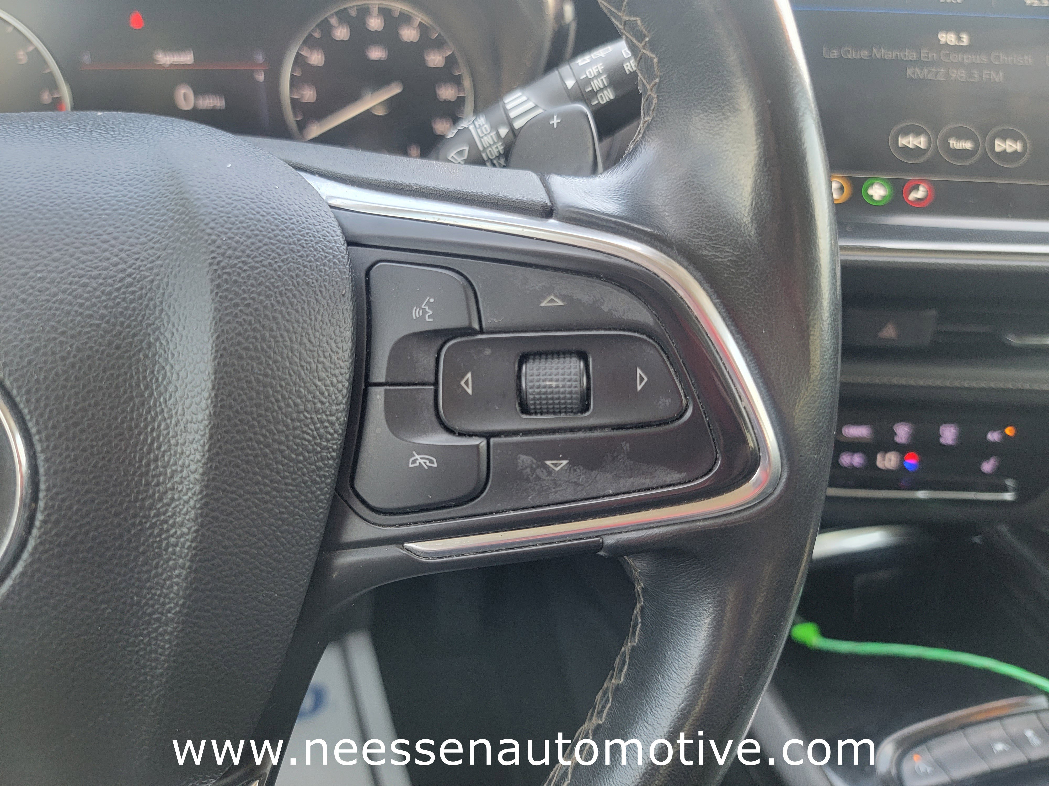 Used 2022 Buick Envision Preferred FWD image 20