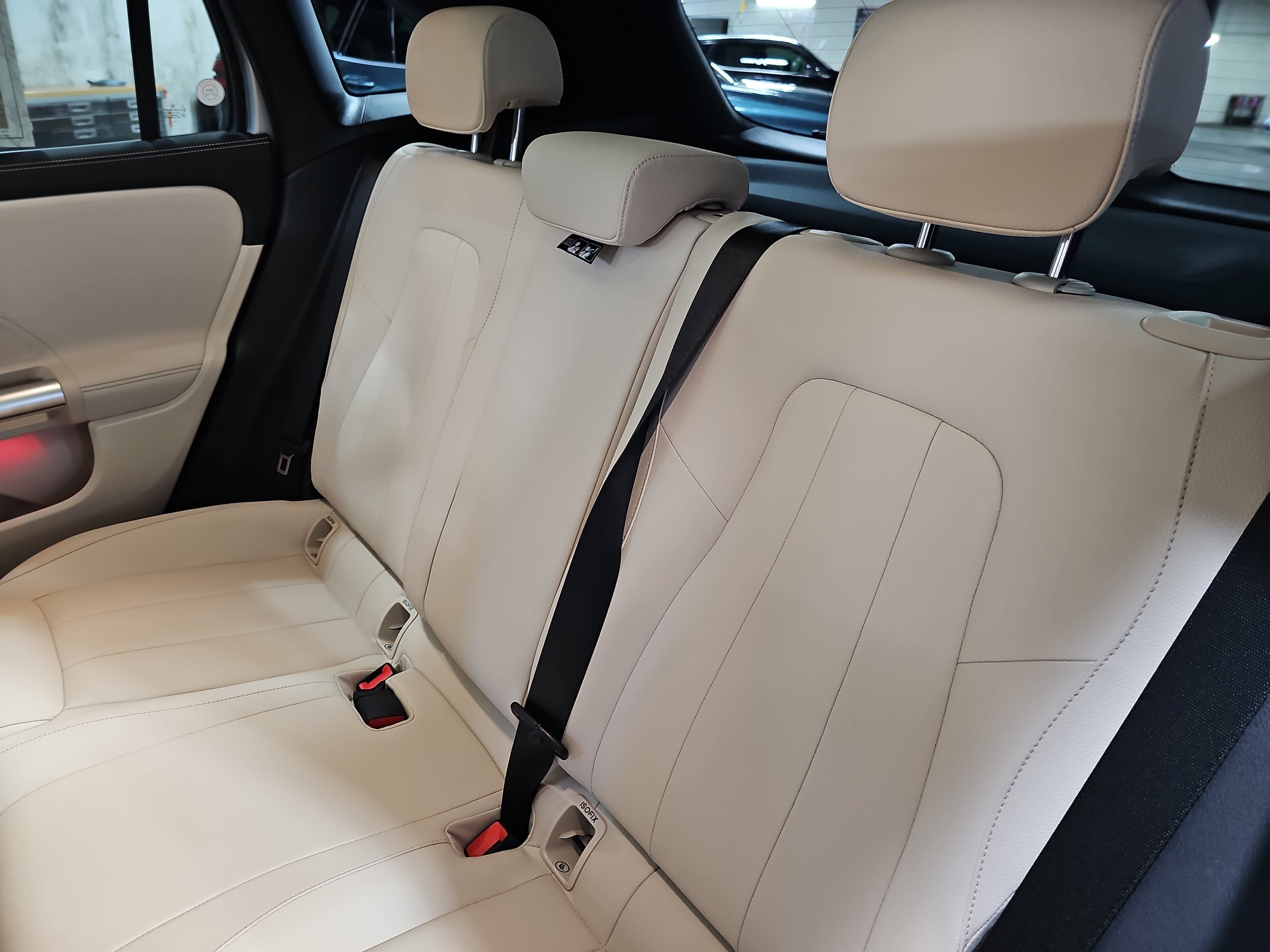 Certified 2025 Mercedes-Benz GLA 250 image 15