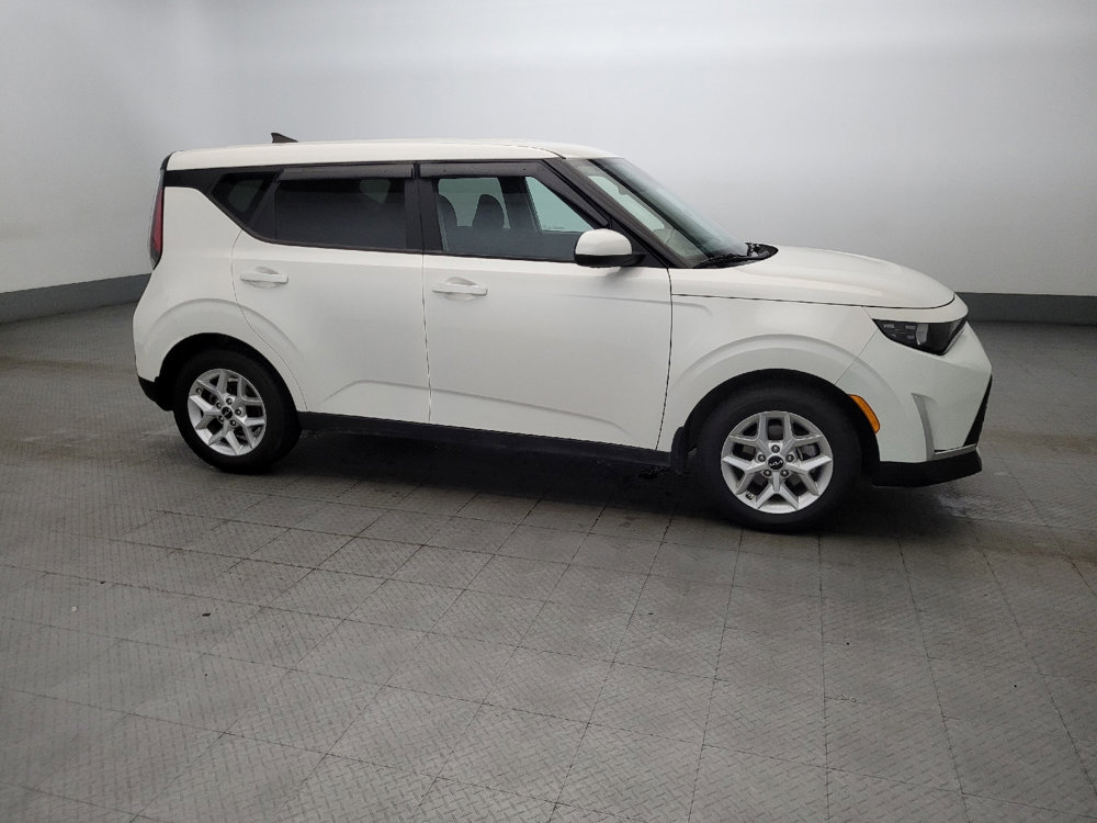 Used 2023 Kia Soul LX w/ Option Group 015 image 11