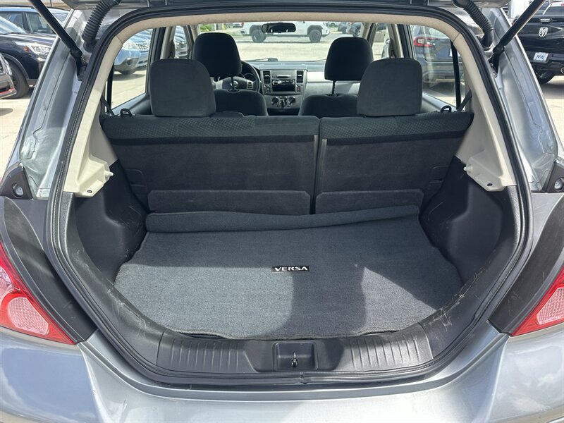 Used 2012 Nissan Versa 1.8 S w/ Plus Pkg FWD image 35