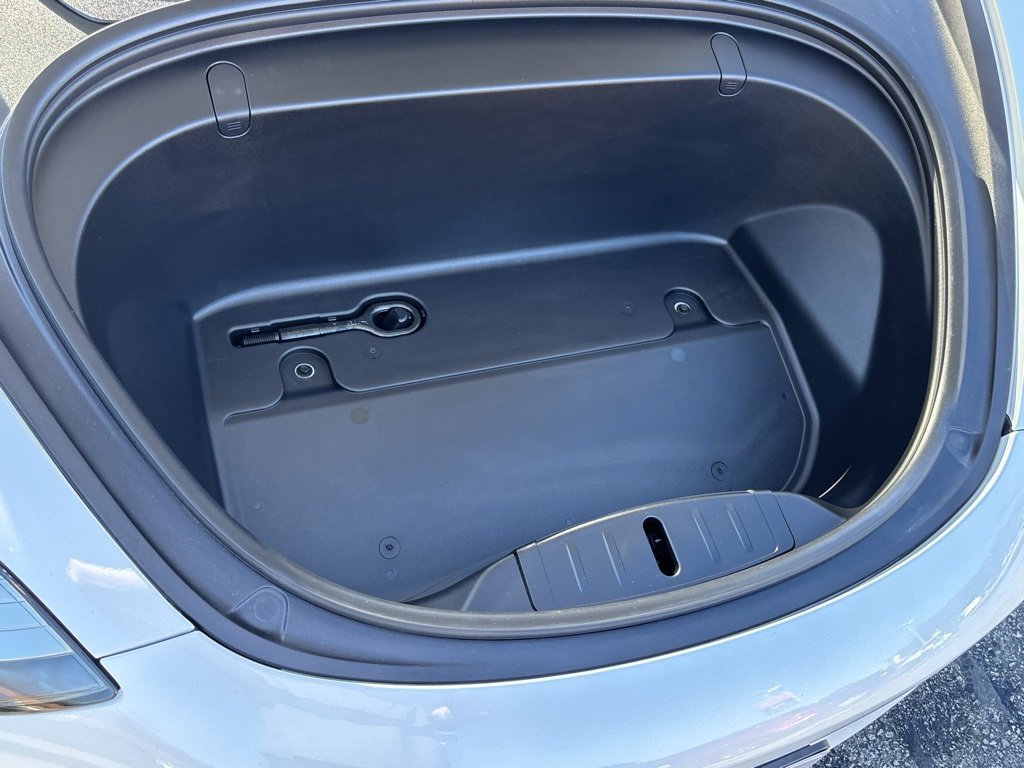 Used 2019 Tesla Model 3 Mid Range image 14