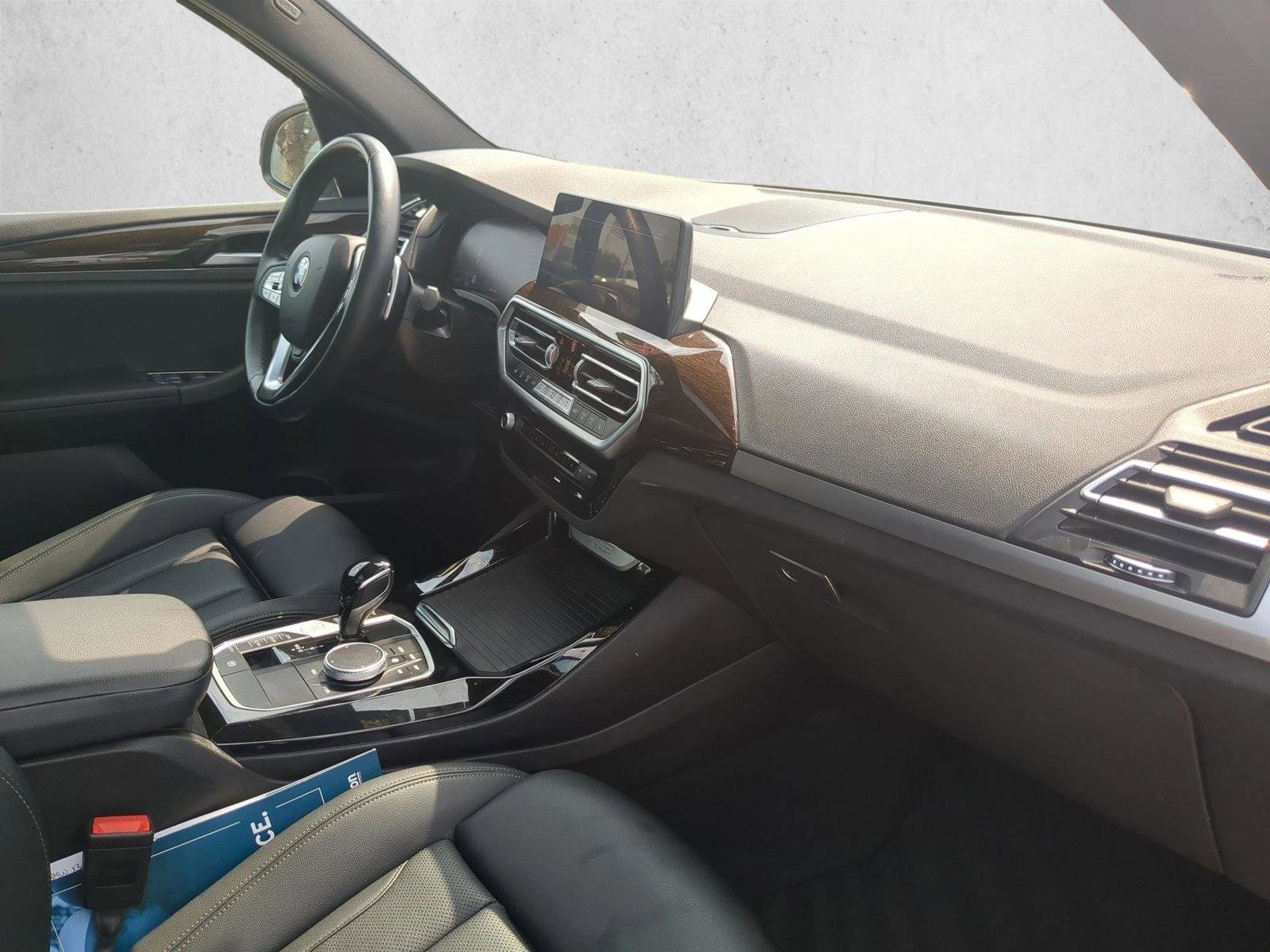 Used 2024 BMW X3 sDrive30i RWD image 23