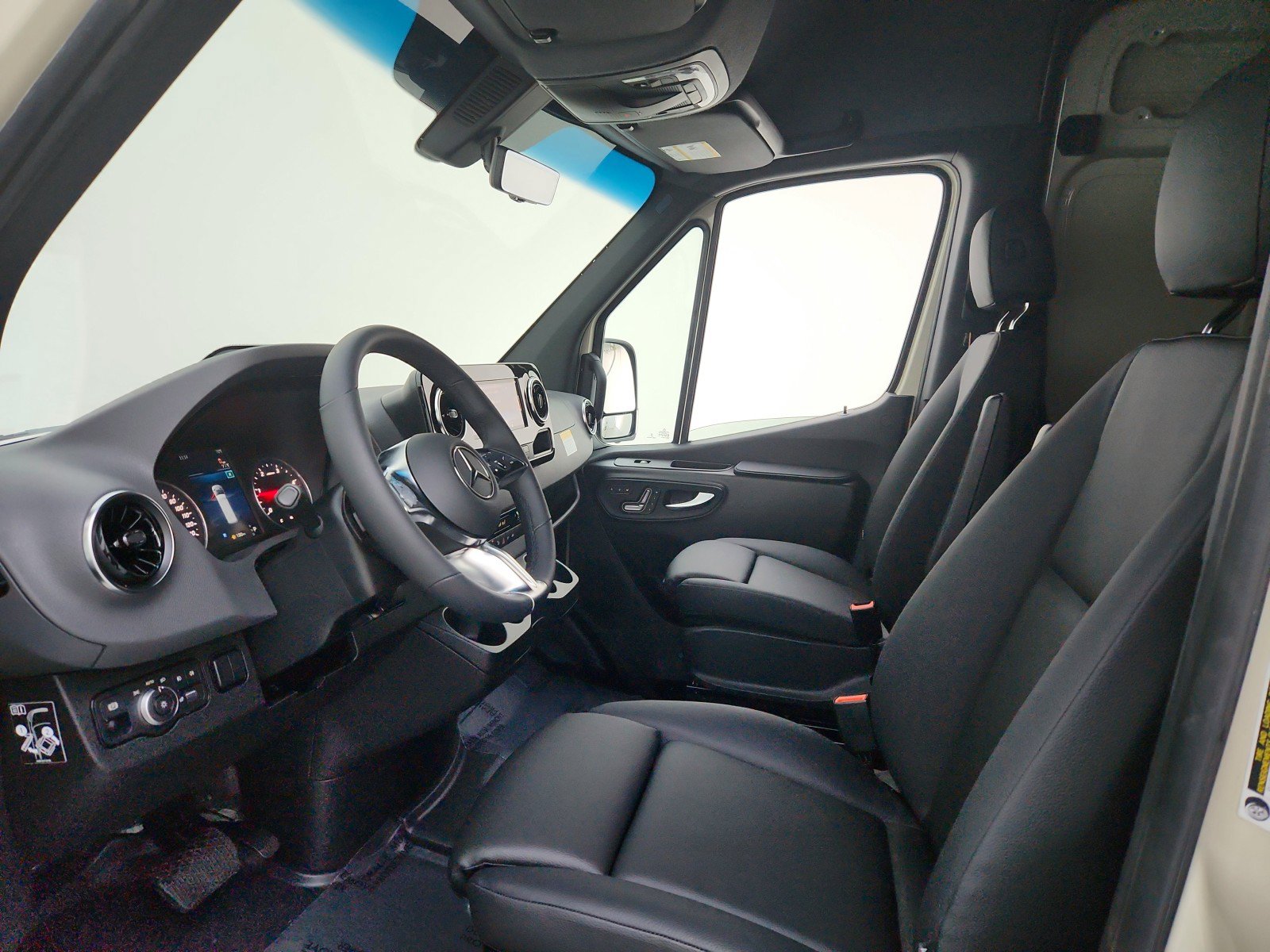 New 2026 Mercedes-Benz Sprinter 2500 image 15