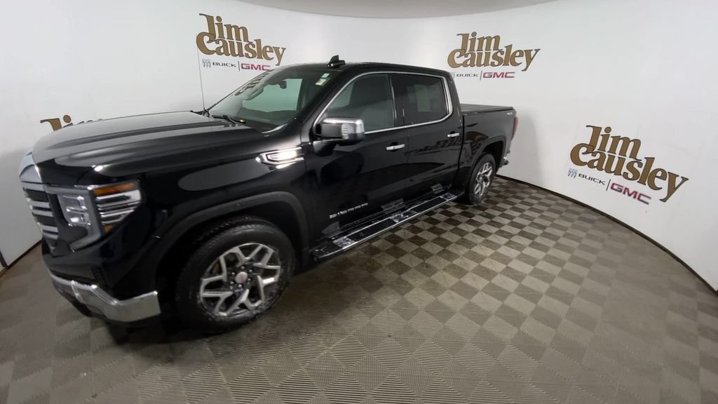 Certified 2023 GMC Sierra 1500 SLT w/ SLT Premium Plus Package AWD/4WD image 4