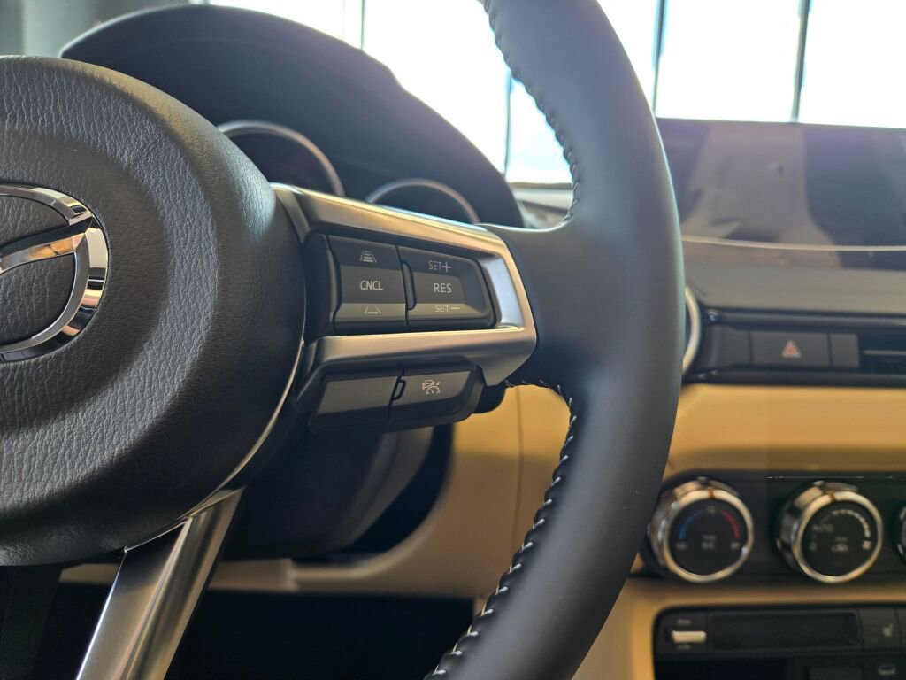 New 2026 MAZDA MX-5 Miata RF Grand Touring RWD image 23