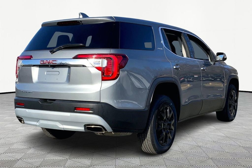 Used 2023 GMC Acadia SLE image 5