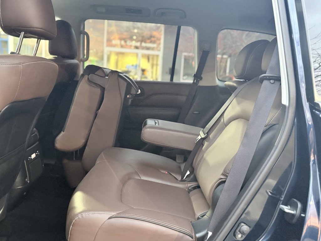 Used 2024 INFINITI QX80 Premium Select w/ Cargo Package image 32