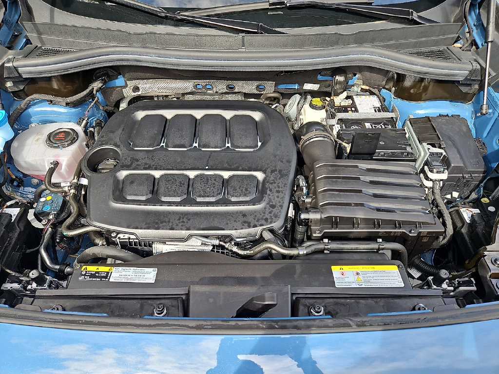 Certified 2025 Volkswagen Tiguan SE AWD/4WD image 29
