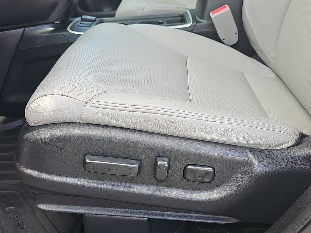 Used 2015 Honda CR-V EX-L image 28