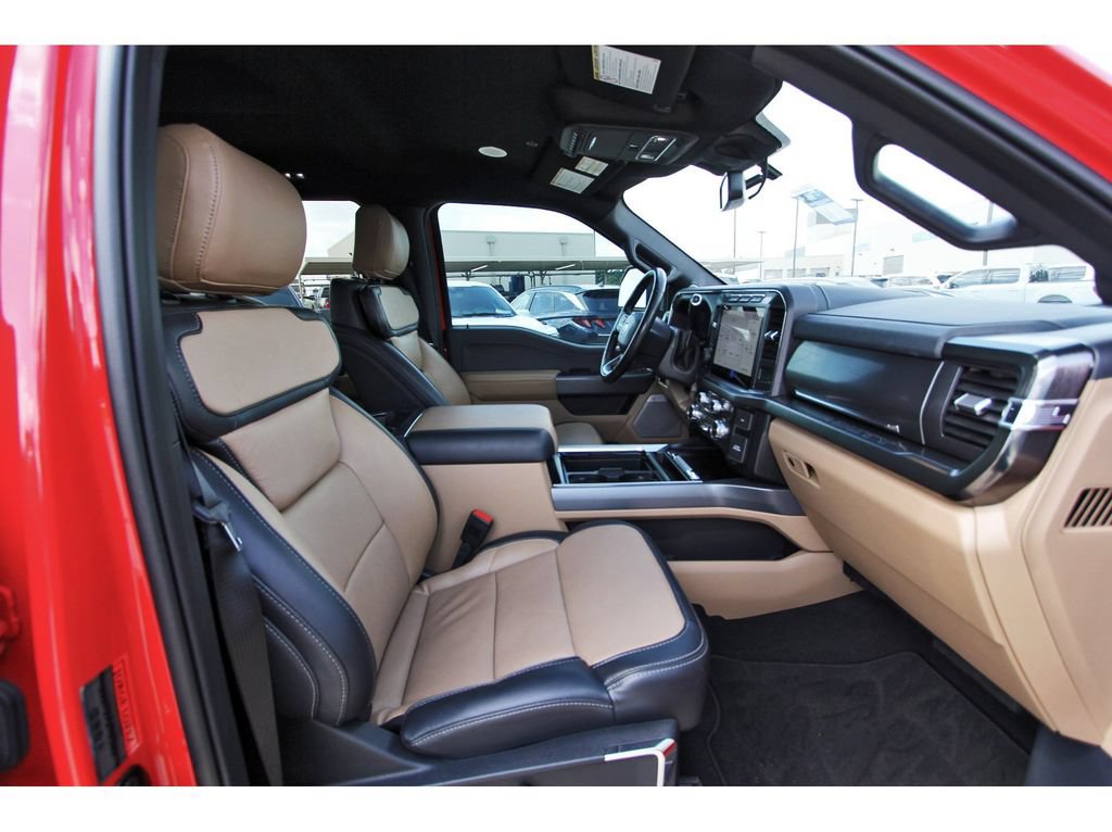 Used 2024 Ford F350 Lariat w/ Lariat Ultimate Package AWD/4WD image 27