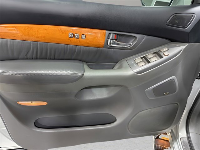 Used 2003 Lexus GX 470 image 9