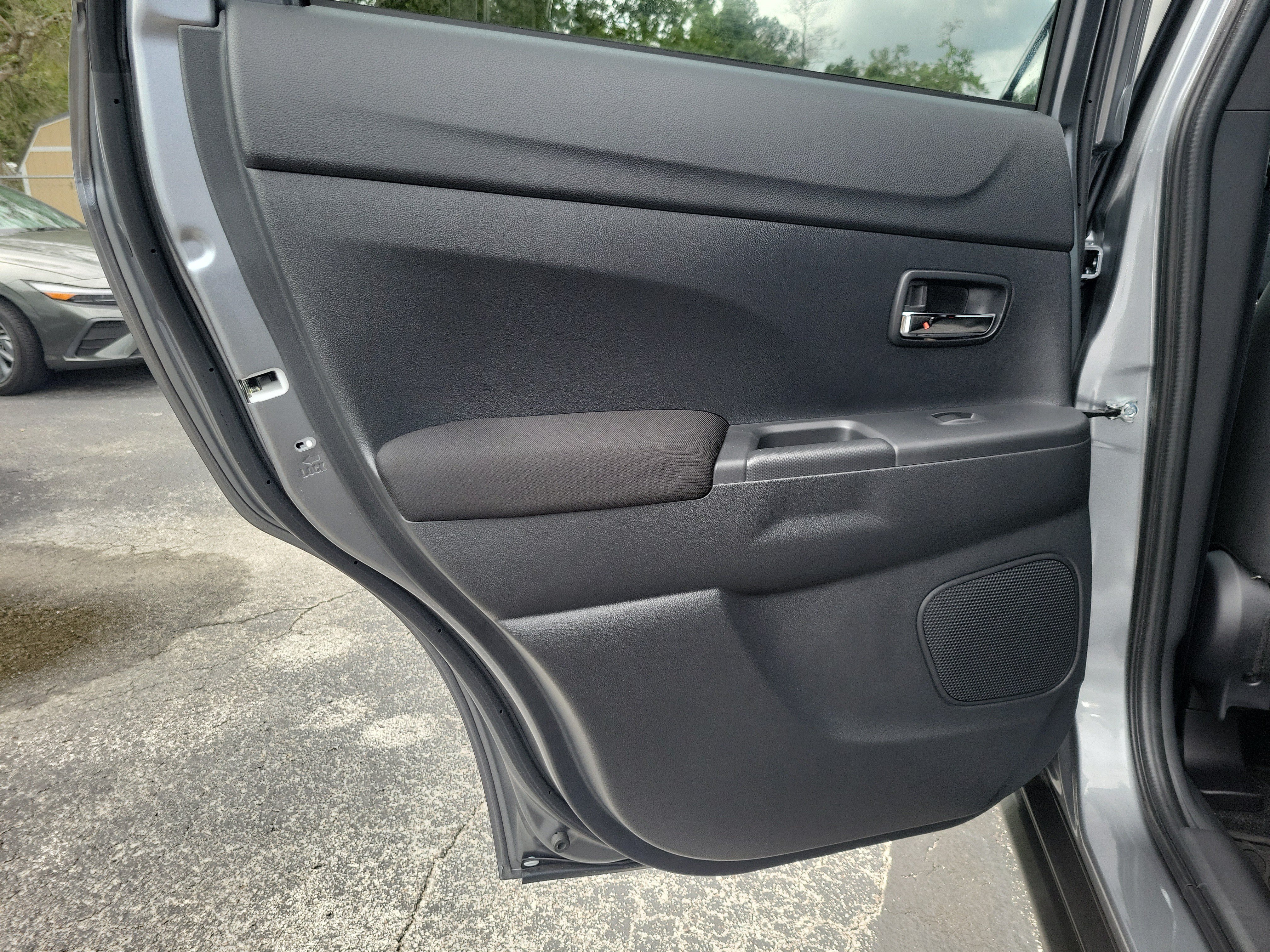 Used 2026 Mitsubishi Outlander Sport AWD image 29