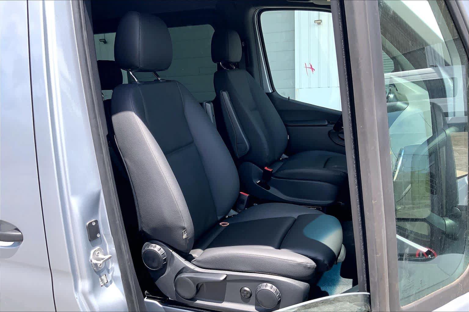 New 2026 Mercedes-Benz Sprinter 2500 image 2
