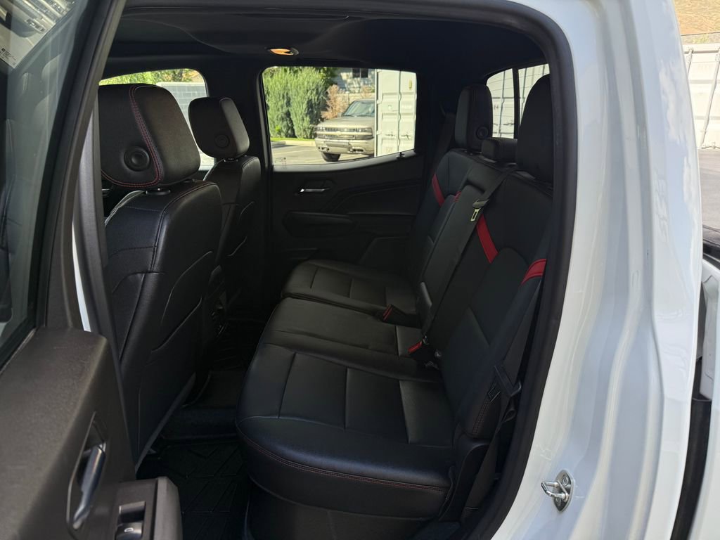 Used 2023 Chevrolet Colorado Z71 w/ Z71 Convenience Package 2 AWD/4WD image 34