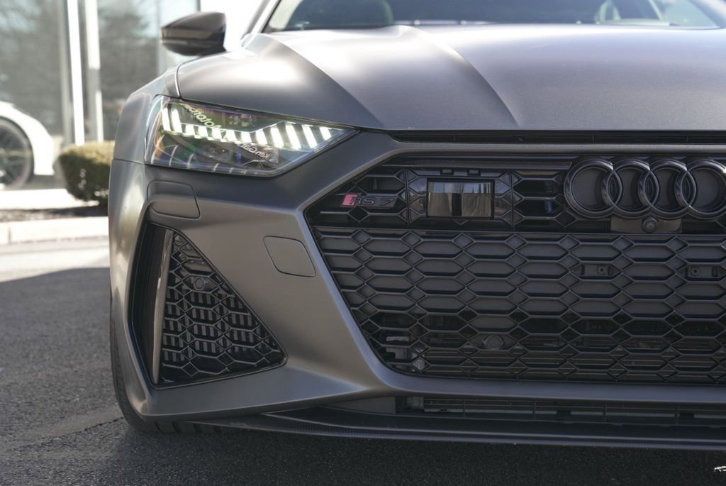 Used 2021 Audi RS 7 Sportback w/ Carbon Optic Package image 30