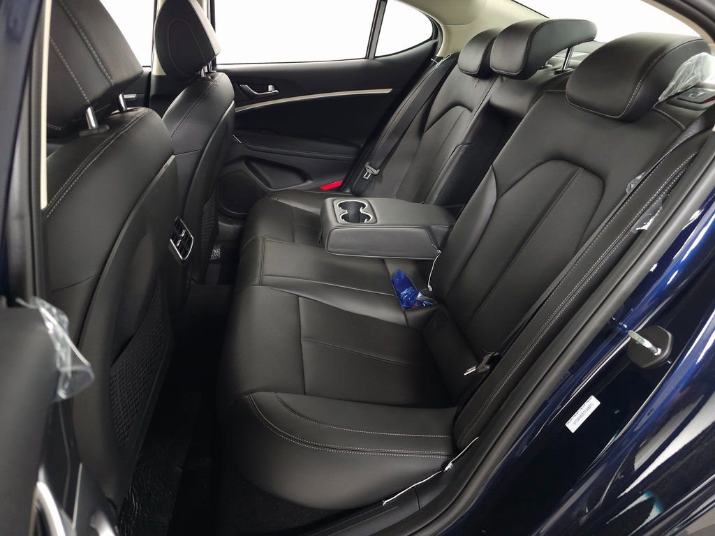 Used 2026 Genesis G70 2.5T image 24