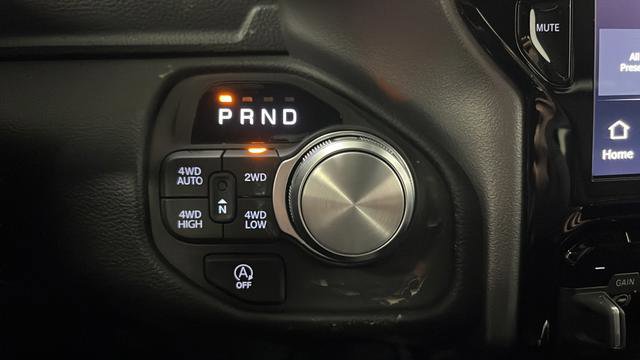 New 2026 RAM 1500 Laramie w/ Chrome Appearance Group AWD/4WD image 18