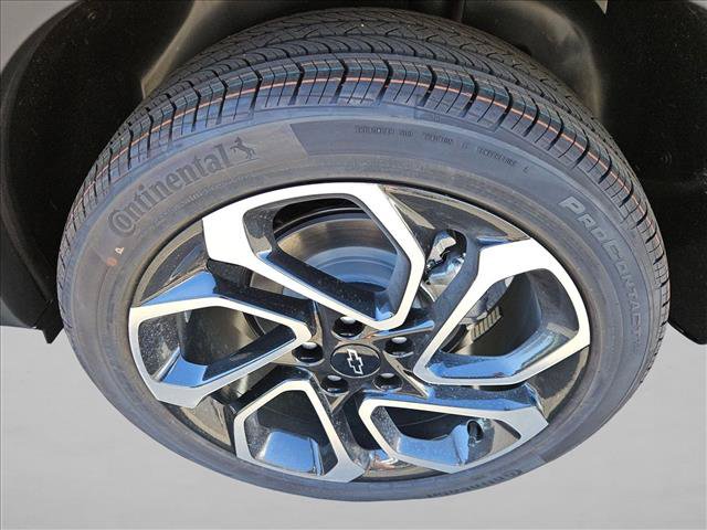 New 2026 Chevrolet Trax RS w/ Sunroof Package FWD image 10