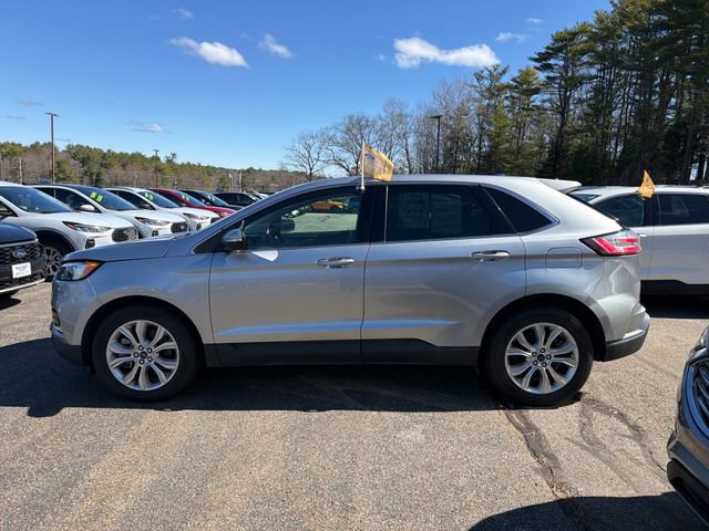 Certified 2022 Ford Edge Titanium AWD/4WD image 3