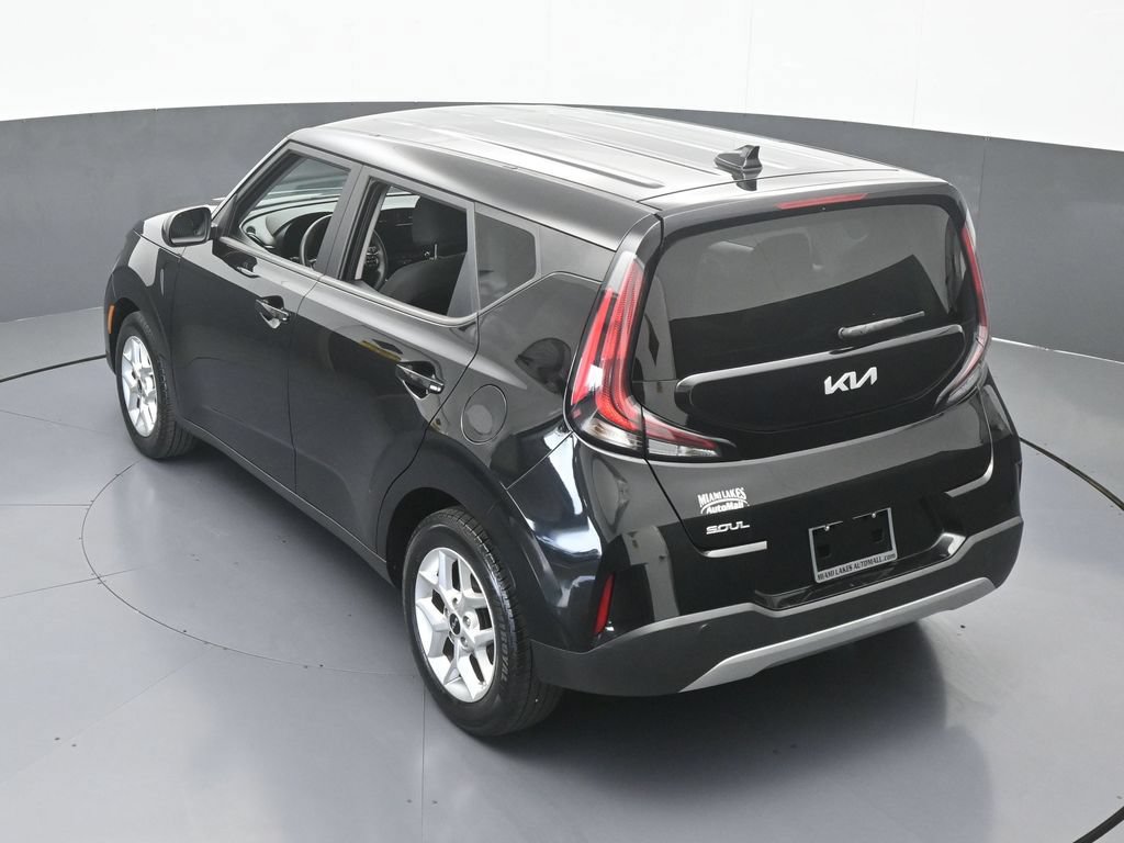 Used 2023 Kia Soul S FWD image 46