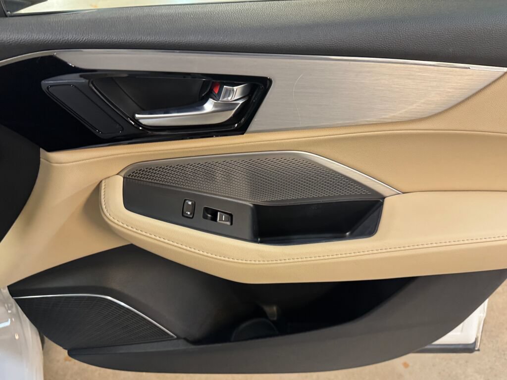 Certified 2023 Acura MDX SH-AWD image 34
