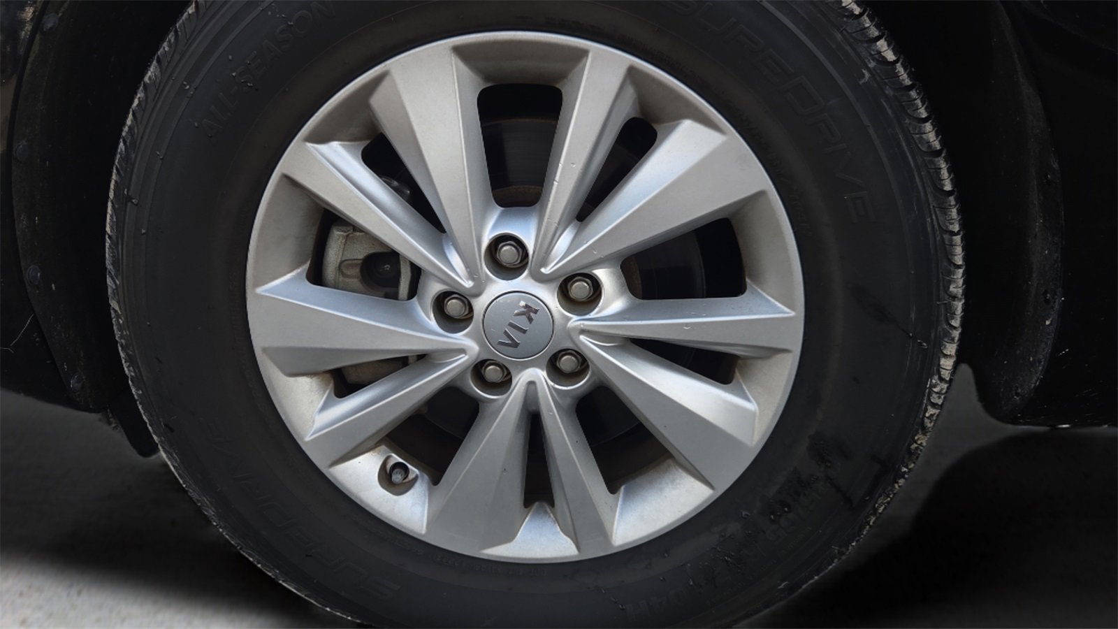 Used 2018 Kia Sedona L image 33