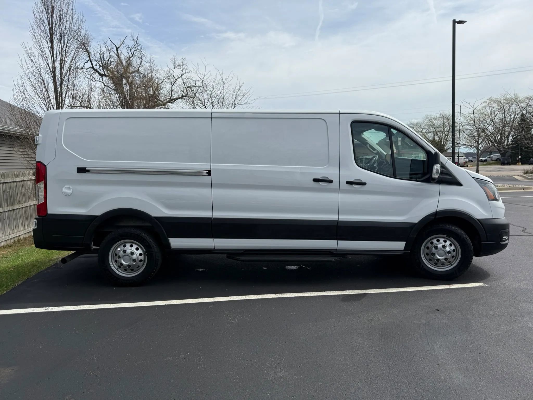 Used 2021 Ford Transit 150 Low Roof AWD image 4