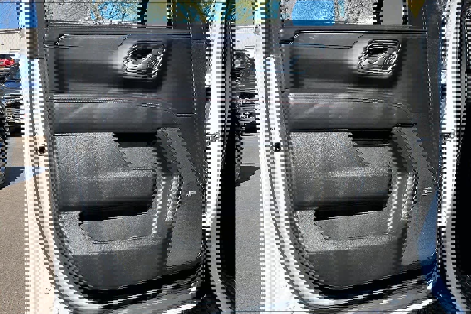 Used 2024 Chevrolet Suburban RST image 21