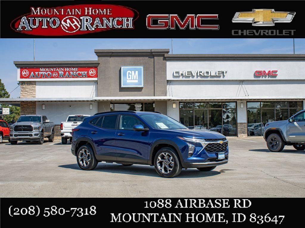 Used 2024 Chevrolet Trax LT w/ Driver Confidence Package