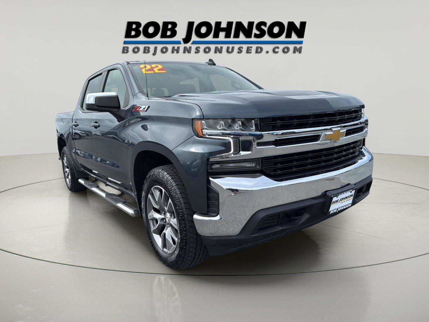 Used 2022 Chevrolet Silverado 1500 LT AWD/4WD image 1