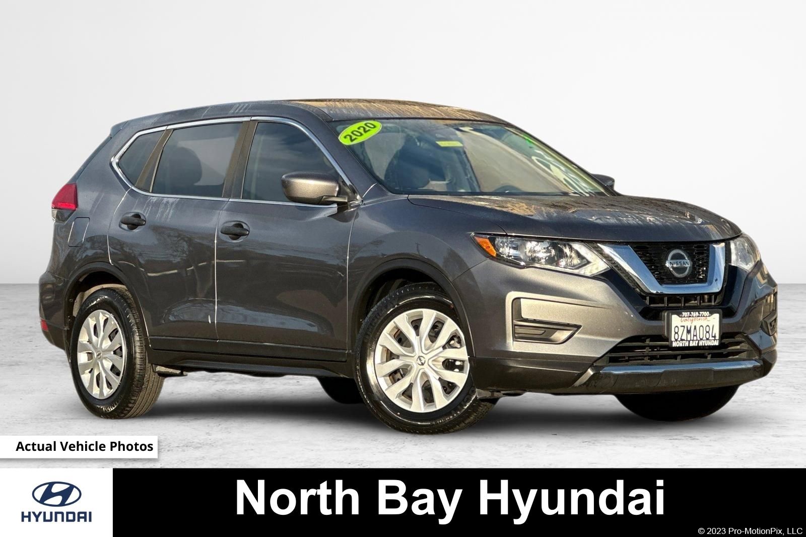 Used 2020 Nissan Rogue S image 1