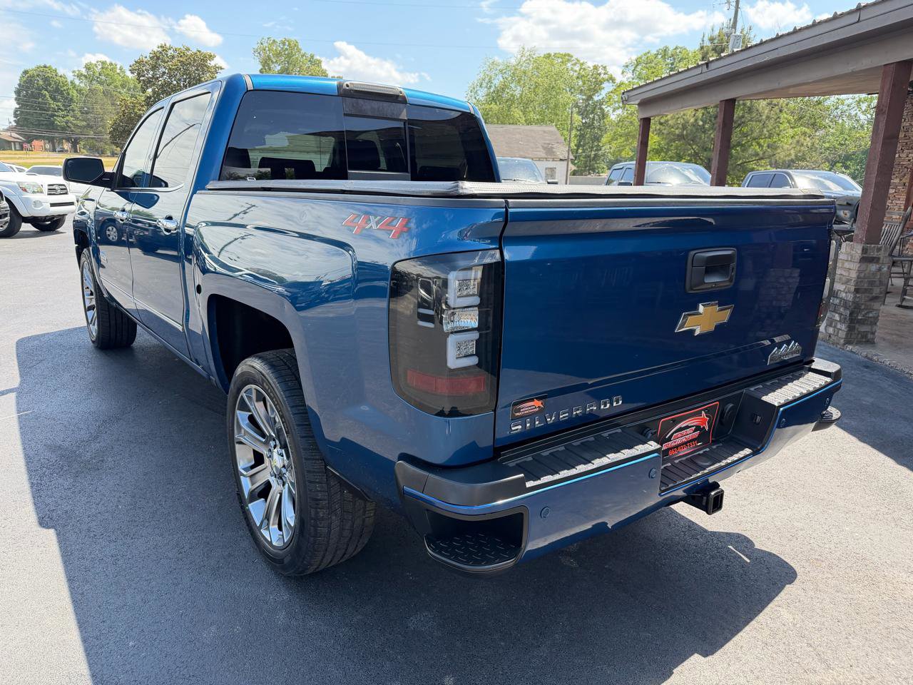 Used 2018 Chevrolet Silverado 1500 High Country AWD/4WD image 2