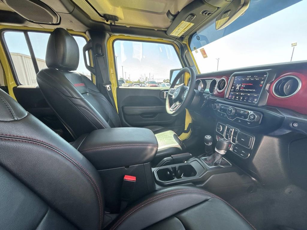 Used 2023 Jeep Gladiator Rubicon w/ LED Lighting Group image 17