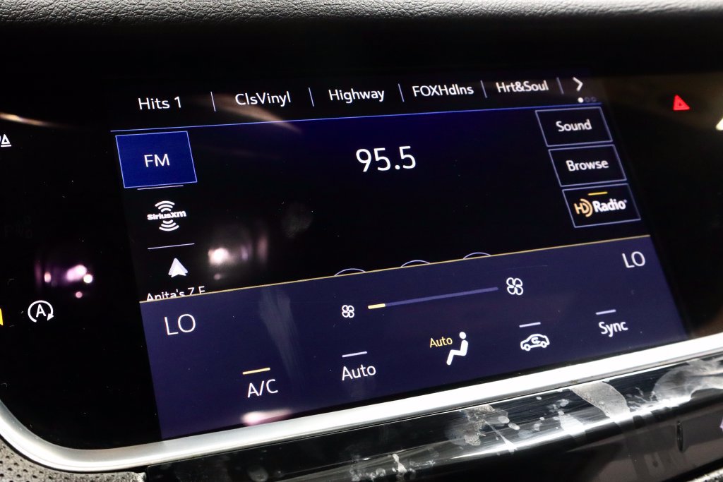 Used 2024 Cadillac XT5 Premium Luxury FWD image 4