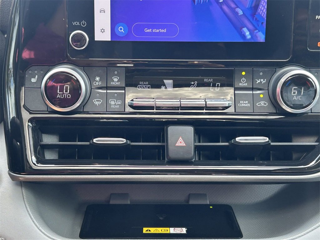 Certified 2023 Toyota Highlander XLE image 26