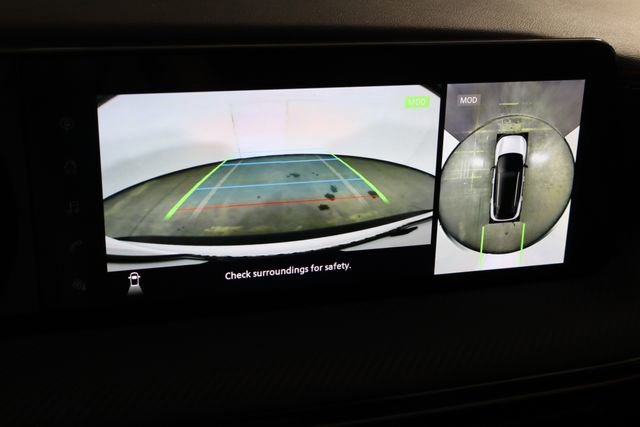 Used 2025 Nissan Kicks SR FWD image 34