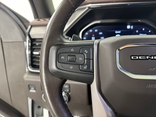 Used 2022 GMC Sierra 1500 Denali w/ Technology Package AWD/4WD image 11