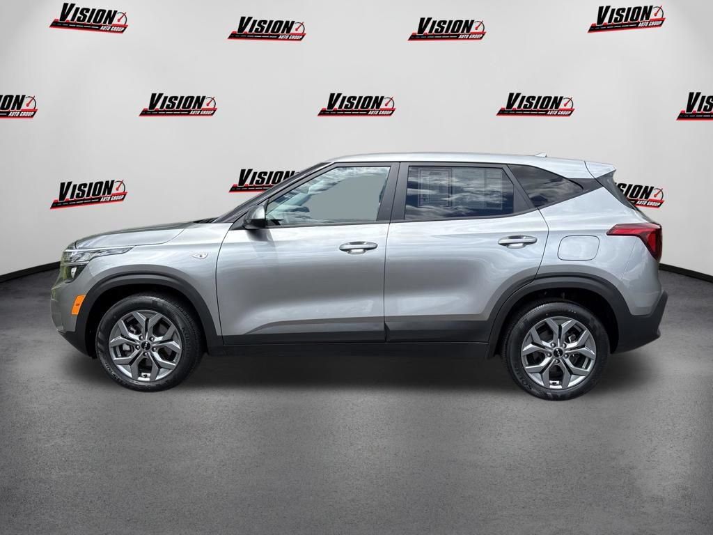 Certified 2024 Kia Seltos LX AWD/4WD image 10