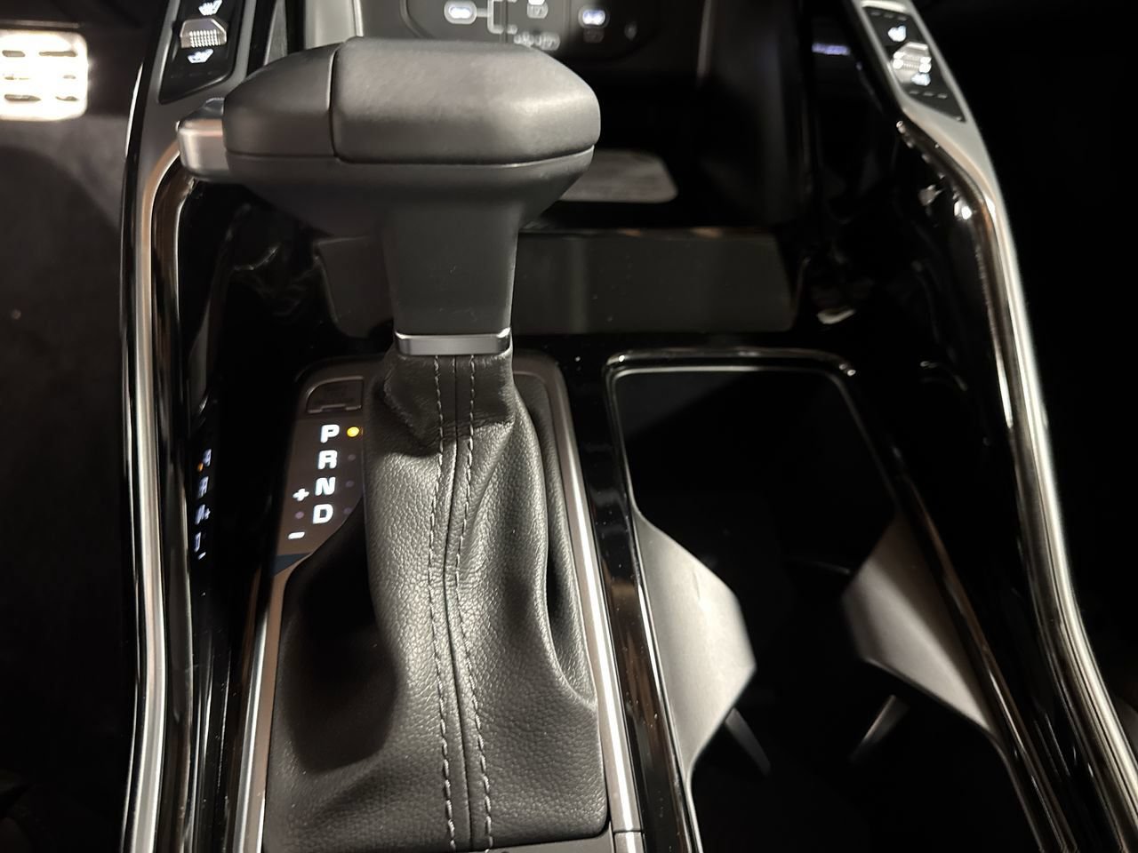 New 2026 Kia Sorento SX AWD/4WD image 23