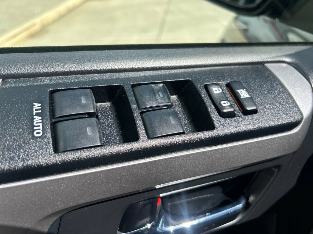 Certified 2023 Toyota 4Runner SR5 AWD/4WD image 12