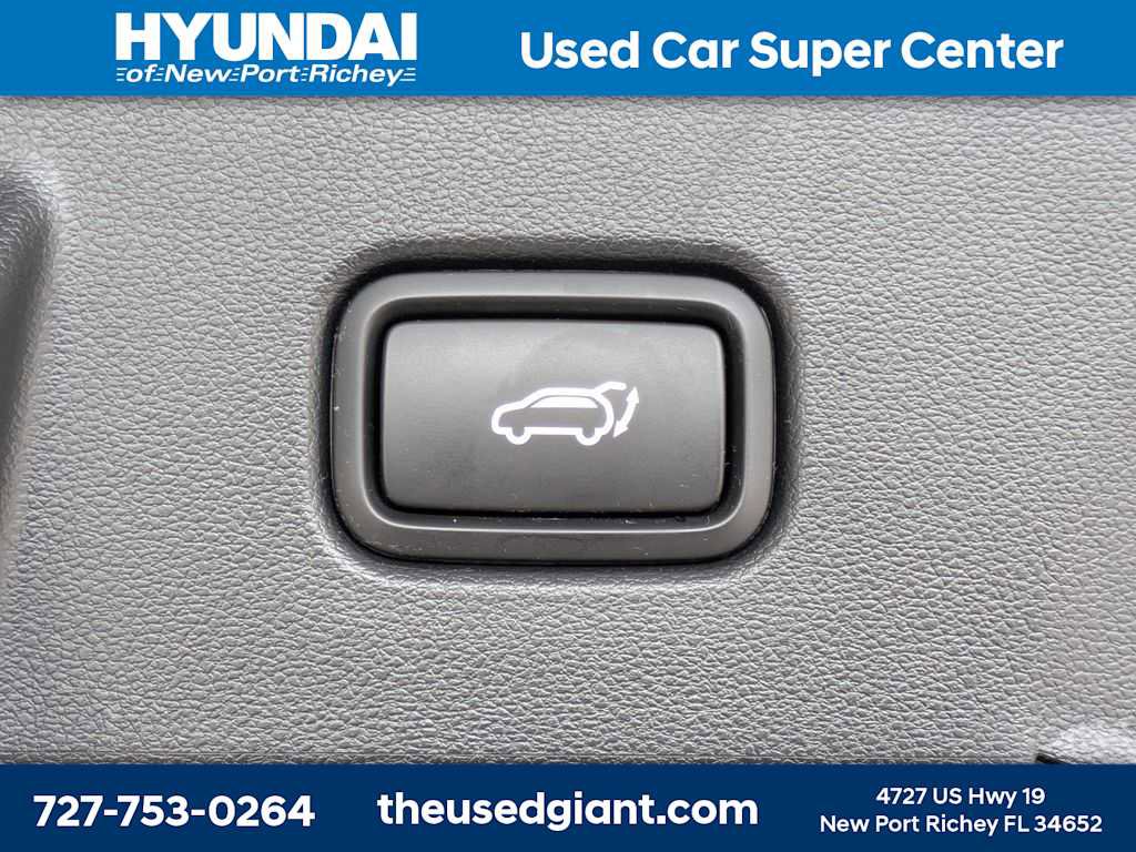 Used 2024 Hyundai Tucson Limited FWD image 13