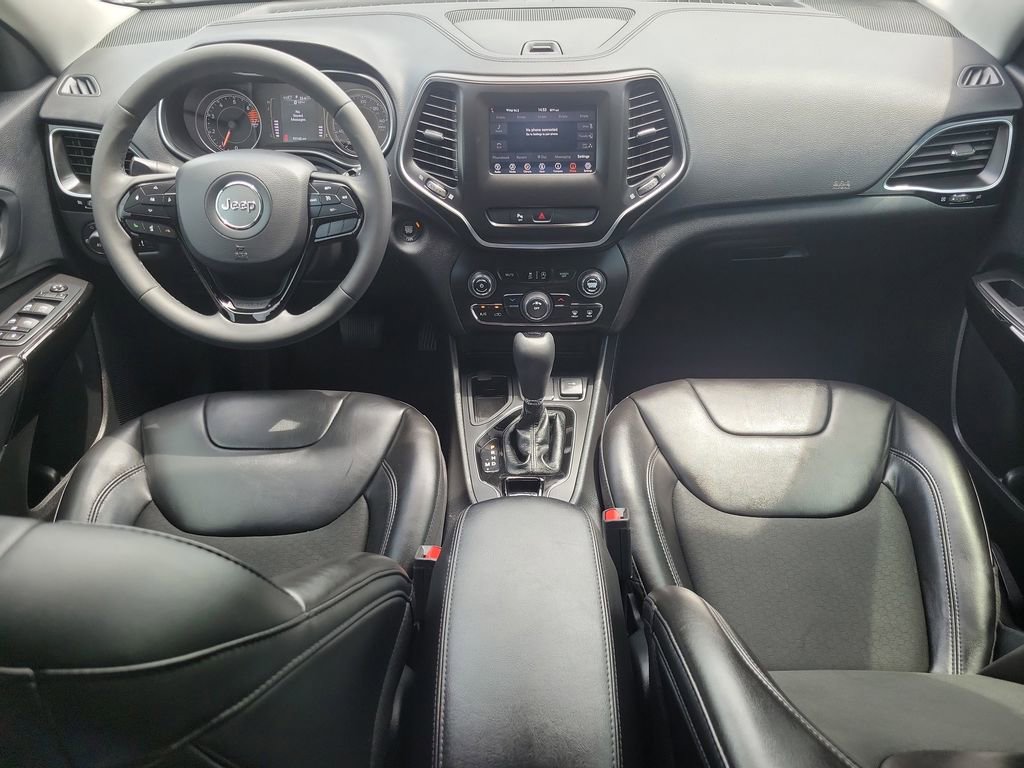 Used 2020 Jeep Cherokee Latitude Plus FWD image 23