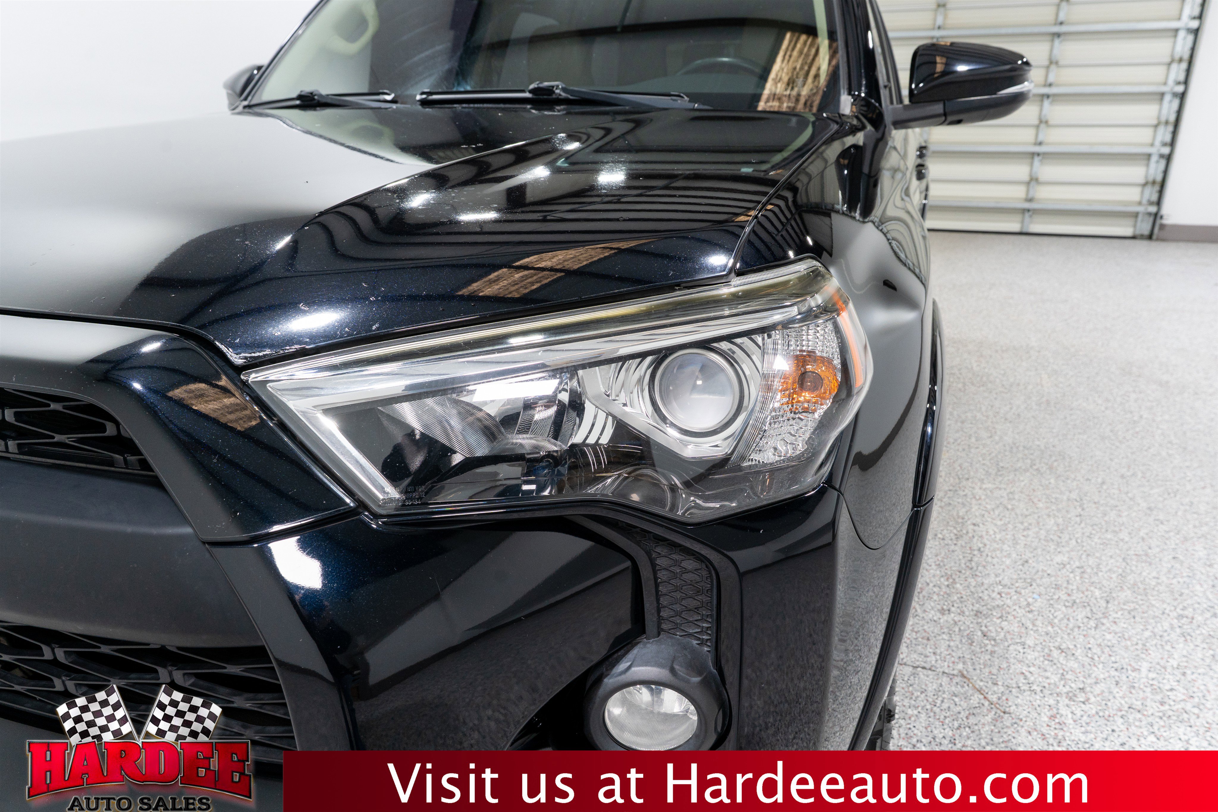 Used 2019 Toyota 4Runner SR5 Premium image 8